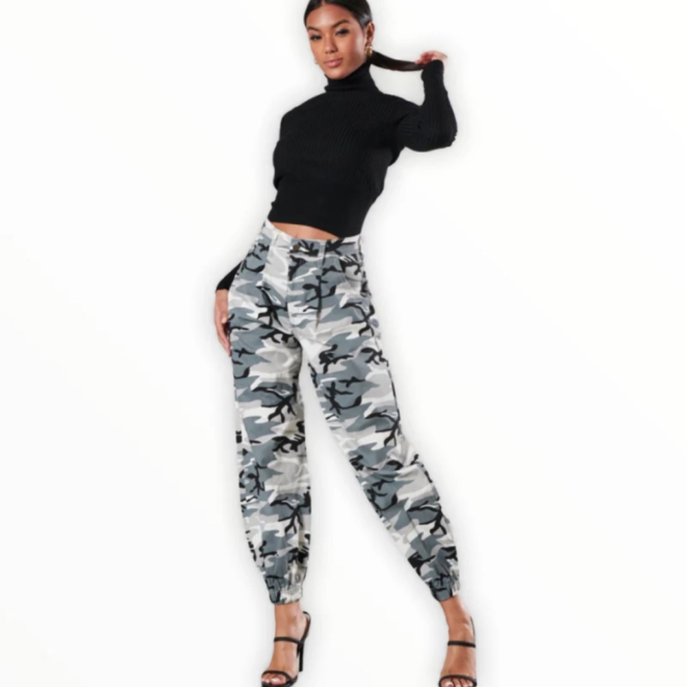 GREY CAMO PANTS